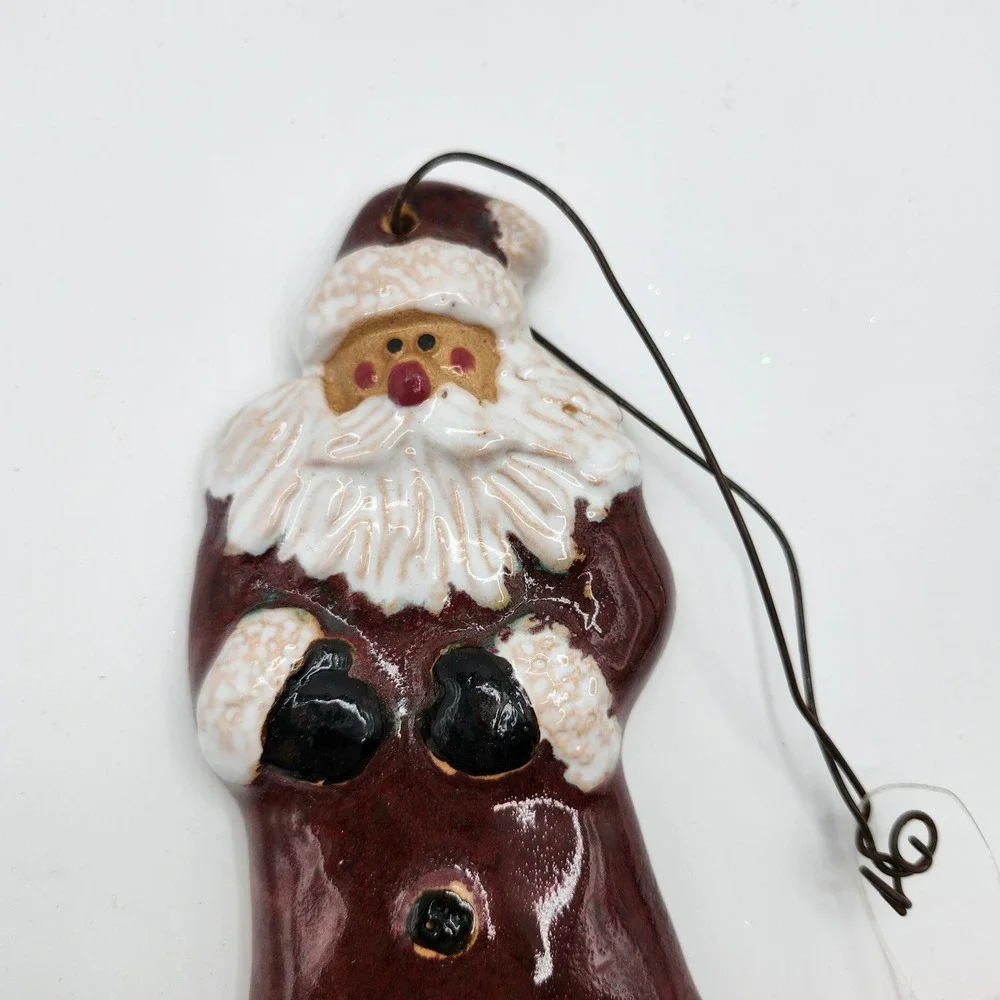 Santa's‎ Workbench Ceramic Santa Claus Wall Decor Vintage 2002 Burgundy White